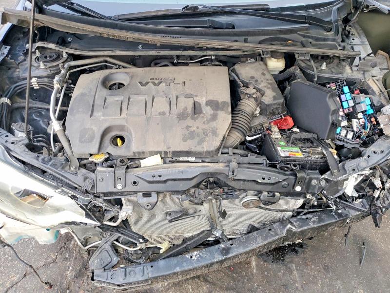 70147596 :رقم المزاد ، 2T1BURHE9FC471516 vin ، 2015 Toyota Corolla مزاد بيع