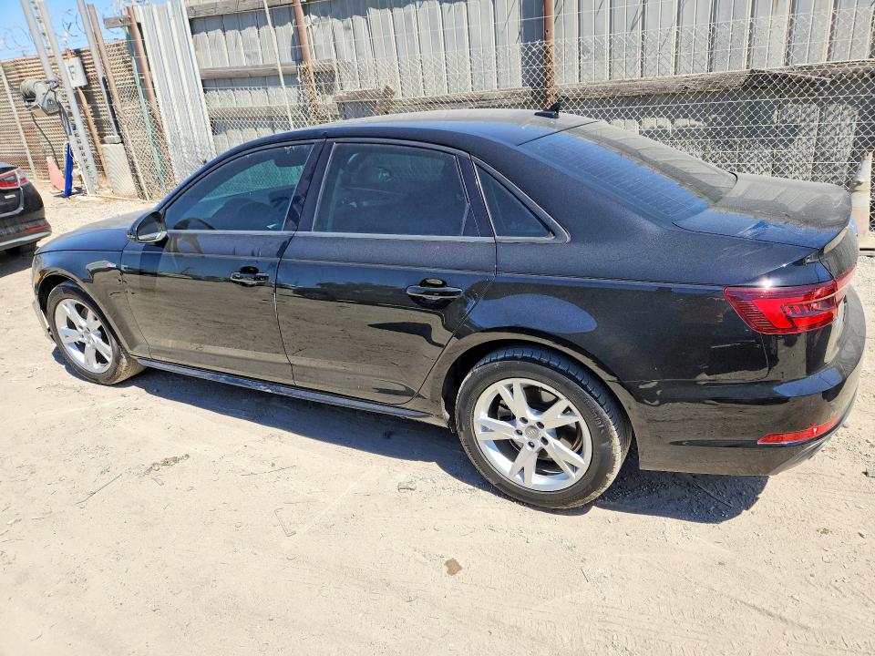67714006 :رقم المزاد ، WAUKMAF49JA113242 vin ، 2018 Audi A4 مزاد بيع