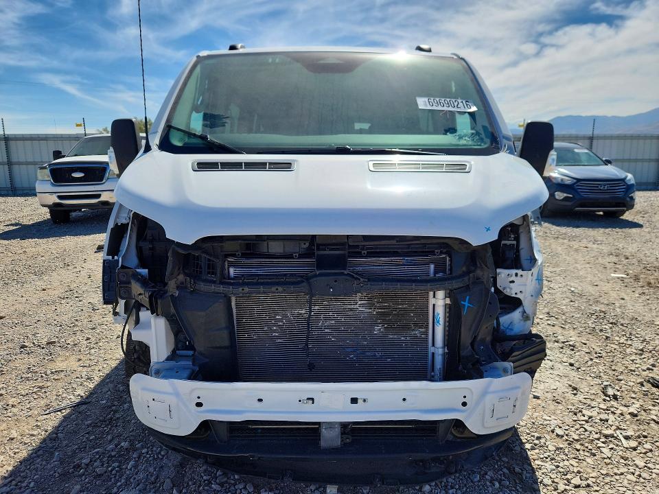 2026 Ford Transit მანქანა იყიდება აუქციონზე, vin: 1FBAX2YG3TKA33214, აუქციონის ნომერი: 69690216