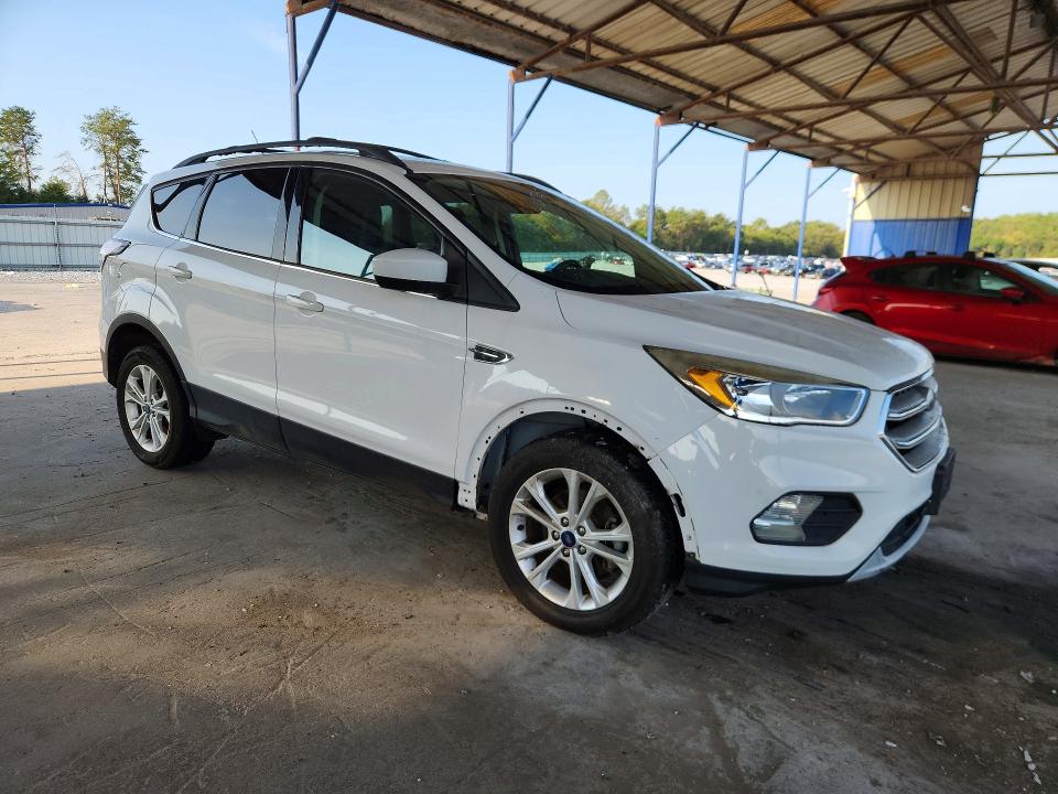 2018 Ford Escape მანქანა იყიდება აუქციონზე, vin: 1FMCU0GD6JUD38938, აუქციონის ნომერი: 70018966