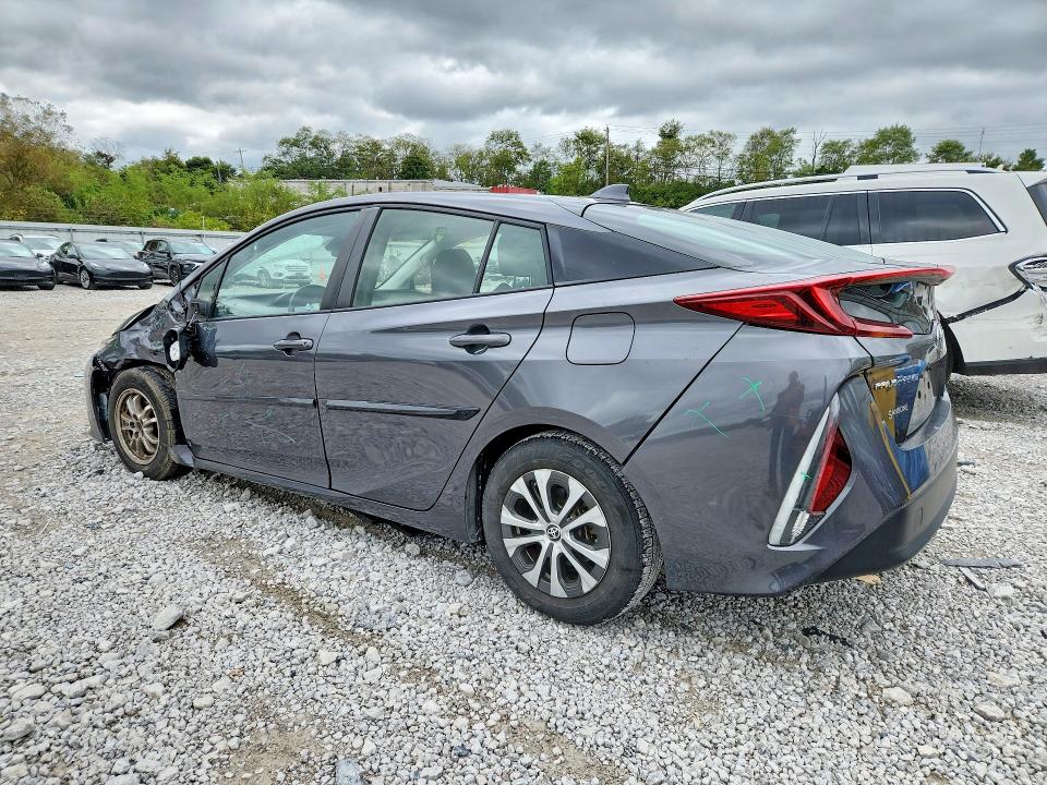 2022 Toyota Prius Prime მანქანა იყიდება აუქციონზე, vin: JTDKAMFP4N3201147, აუქციონის ნომერი: 70327696