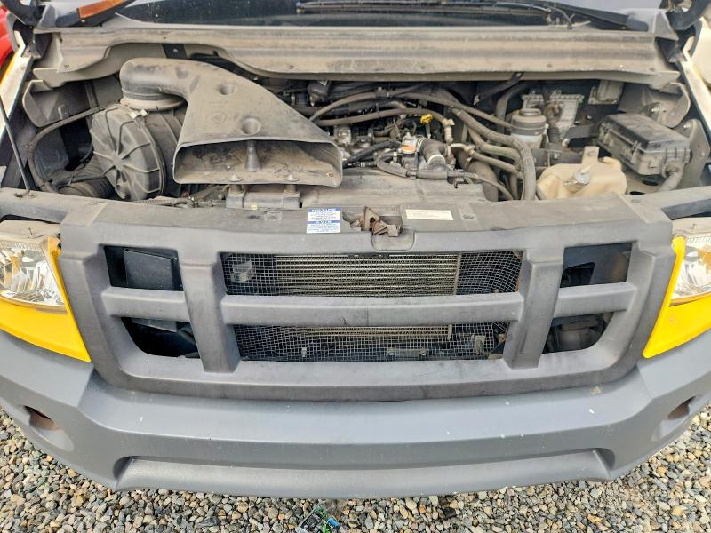 67474036 :رقم المزاد ، JALB4T174H7W00368 vin ، 2017 Isuzu Npr مزاد بيع