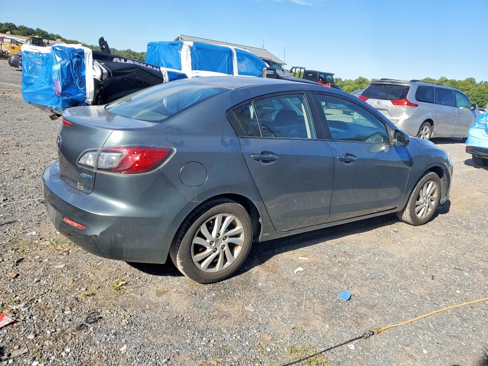 70246886 :رقم المزاد ، JM1BL1V82C1541554 vin ، 2012 Mazda 3 مزاد بيع