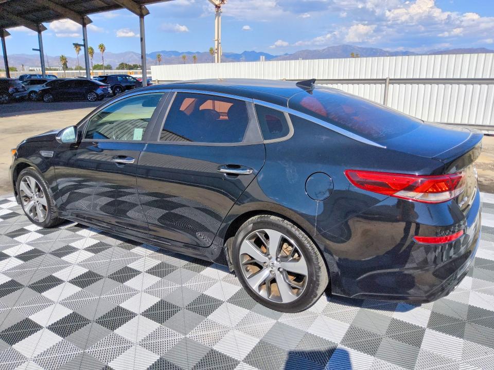 65052006 :رقم المزاد ، 5XXGT4L33LG410636 vin ، 2020 Kia Optima مزاد بيع