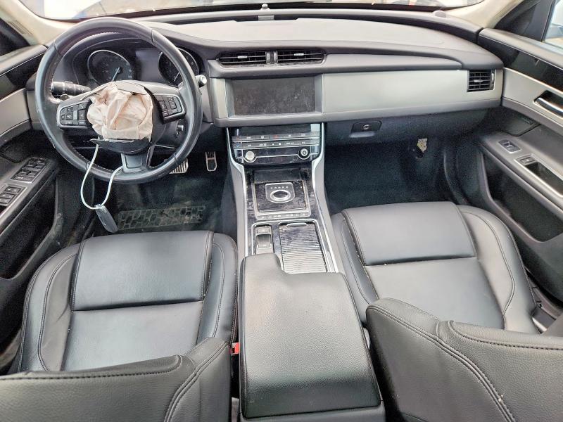 70803006 :رقم المزاد ، SAJBD4FX9KCY78845 vin ، 2019 Jaguar Xf مزاد بيع