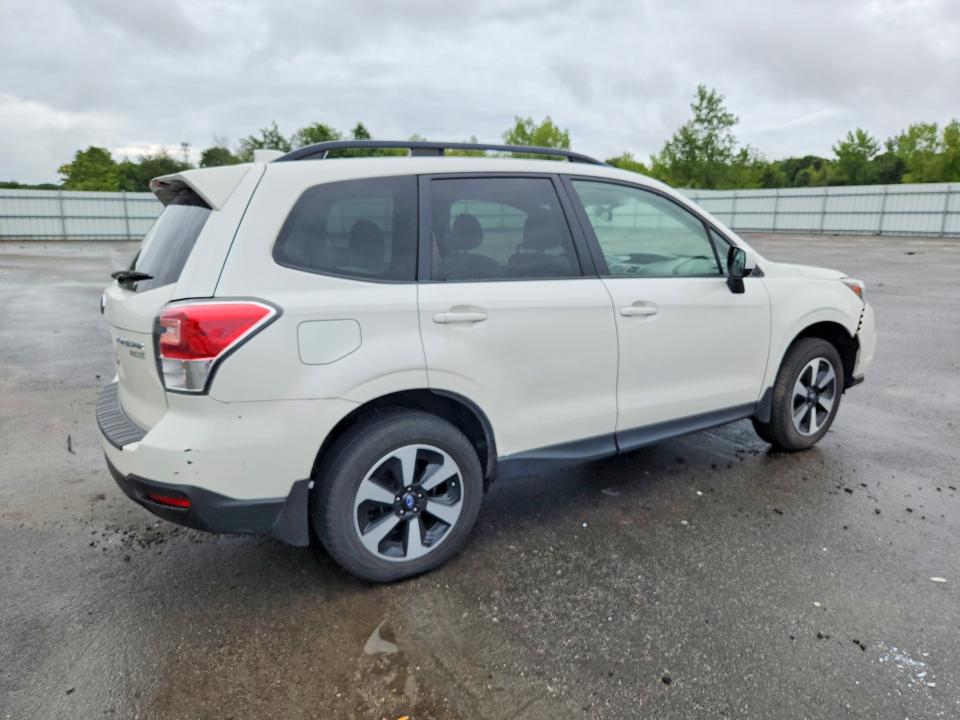 67024996 :رقم المزاد ، JF2SJAGC9HH458436 vin ، 2017 Subaru Forester مزاد بيع