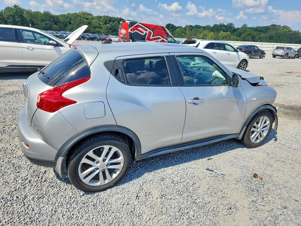 69023406 :رقم المزاد ، JN8AF5MV1BT019930 vin ، 2011 Nissan Juke مزاد بيع
