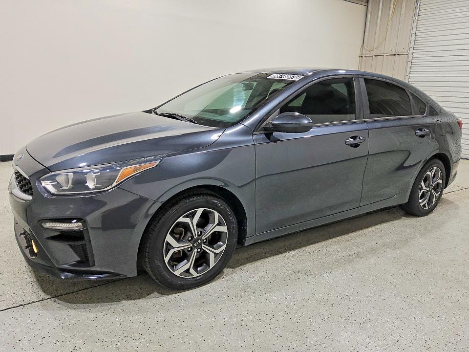 2019 Kia Forte მანქანა იყიდება აუქციონზე, vin: 3KPF24ADXKE011806, აუქციონის ნომერი: 66740076