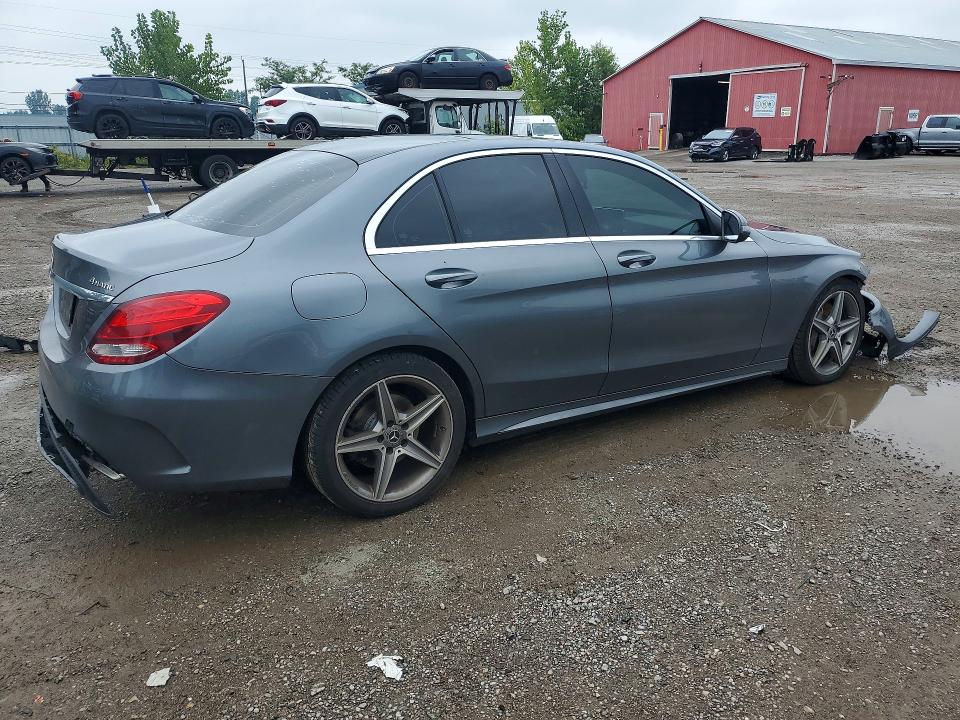 2017 Mercedes-benz C მანქანა იყიდება აუქციონზე, vin: 55SWF4KB5HU226335, აუქციონის ნომერი: 67667696