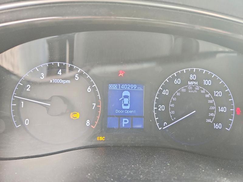 2013 Hyundai Genesis მანქანა იყიდება აუქციონზე, vin: KMHGC4DD6DU212910, აუქციონის ნომერი: 69398246