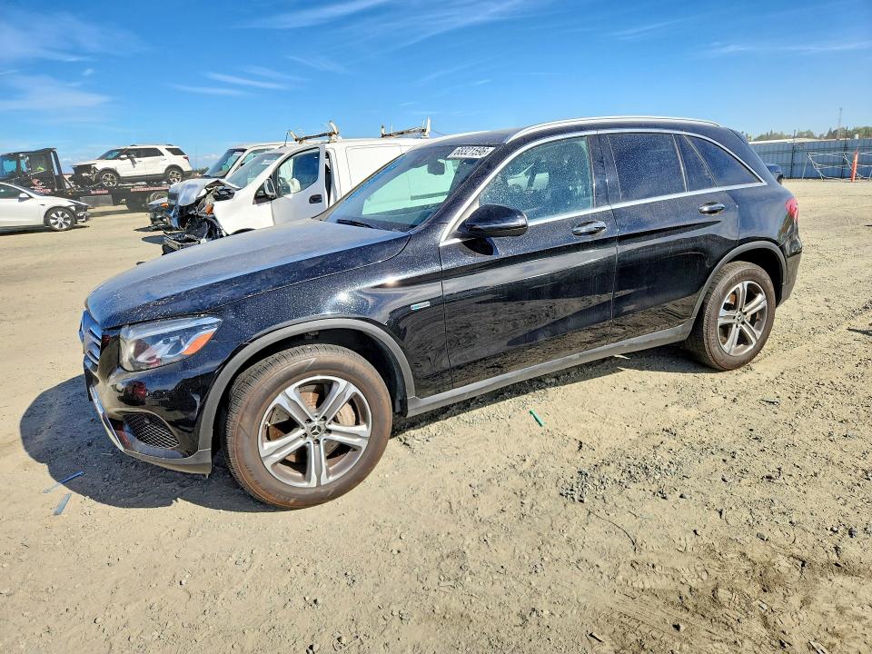 68321596 :رقم المزاد ، WDC0G5EB2KF566724 vin ، 2019 Mercedes-benz Glc مزاد بيع