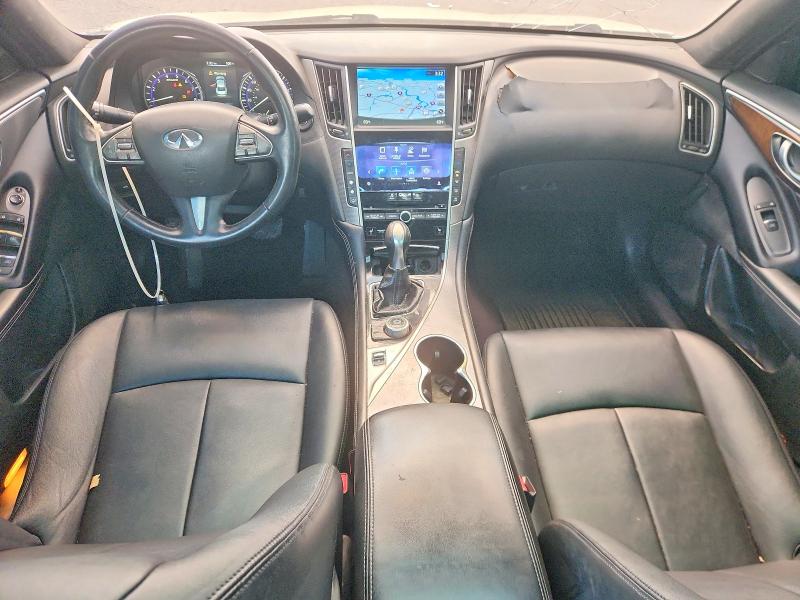 68372046 :رقم المزاد ، JN1BV7AP4FM331795 vin ، 2015 Infiniti Q50 مزاد بيع