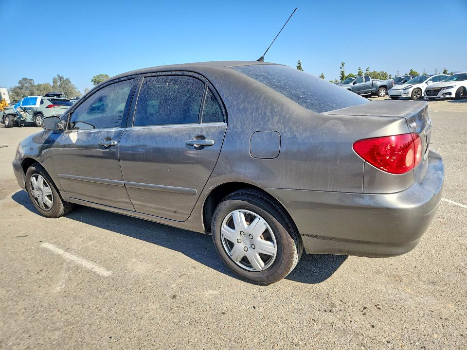 69194546 :رقم المزاد ، 1NXBR32E05Z354816 vin ، 2005 Toyota Corolla مزاد بيع