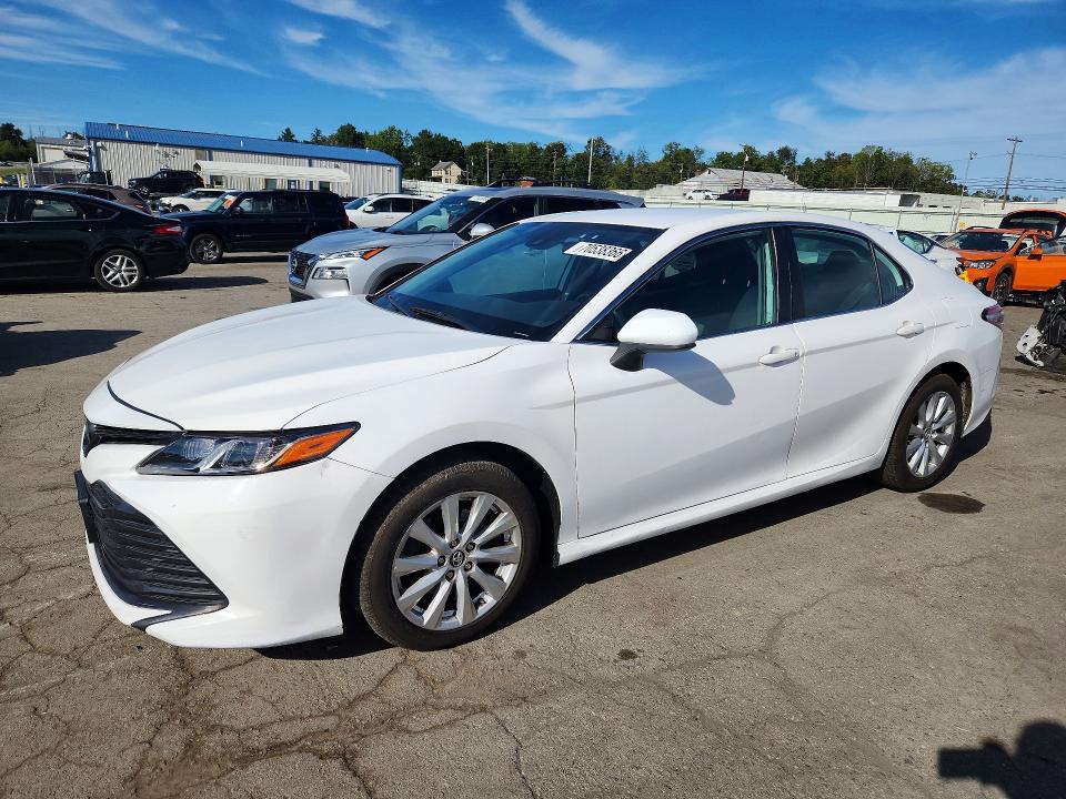 Auction sale of the 2019 Toyota Camry, vin: 4T1B11HK7KU806278, lot number: 70538366