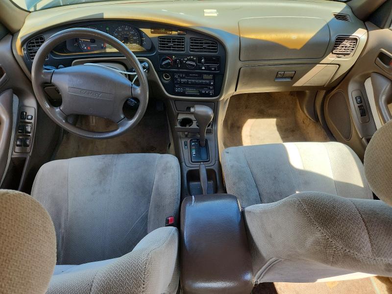 68611756 :رقم المزاد ، JT2BG12K3T0413858 vin ، 1996 Toyota Camry مزاد بيع