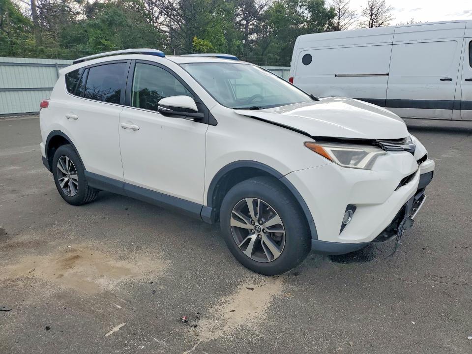 Aukcja sprzedaży 2016 Toyota Rav4, vin: JTMRFREV9GJ077842, numer aukcji: 68693846