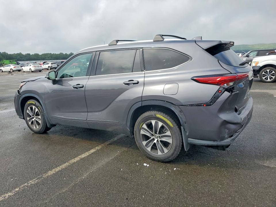 67559136 :رقم المزاد ، 5TDGZRBH6NS165390 vin ، 2022 Toyota Highlander مزاد بيع