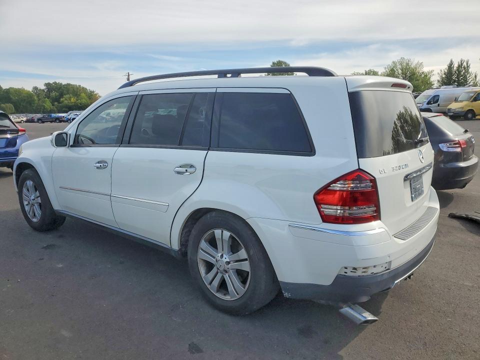 70307136 :رقم المزاد ، 4JGBF22E87A281749 vin ، 2007 Mercedes-benz Gl مزاد بيع