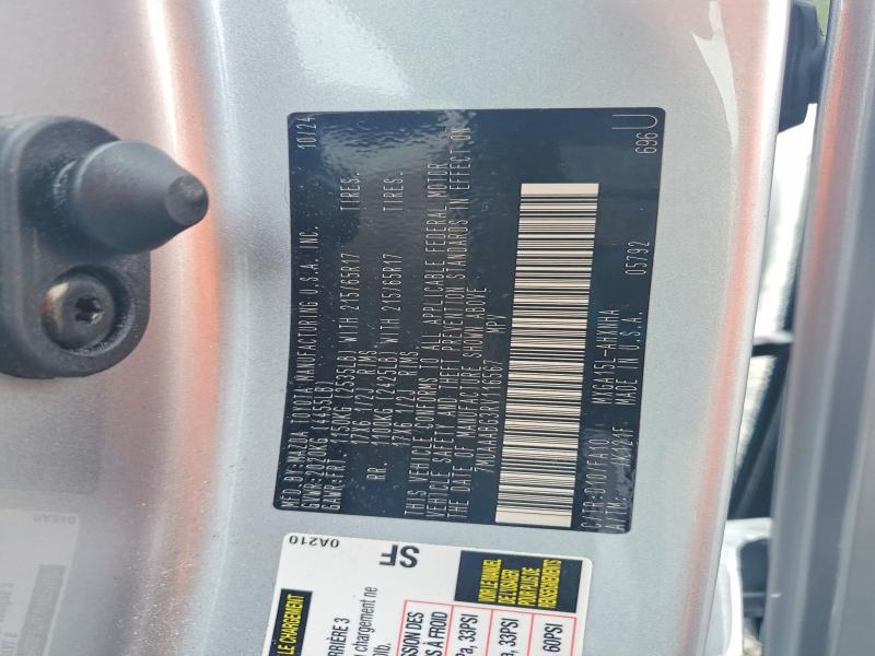 68956476 :رقم المزاد ، 7MUAAABG3RV116567 vin ، 2024 Toyota Corolla Cross مزاد بيع