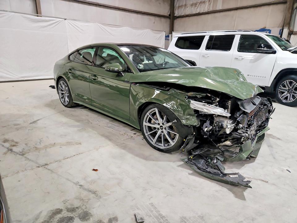 Auction sale of the 2025 Audi A5, vin: WAUDACF54SA006008, lot number: 69968126