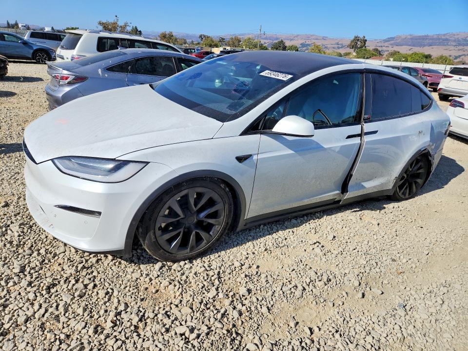 Продаж на аукціоні авто 2022 Tesla Model X, vin: 7SAXCDE52NF351358, номер лоту: 69346276