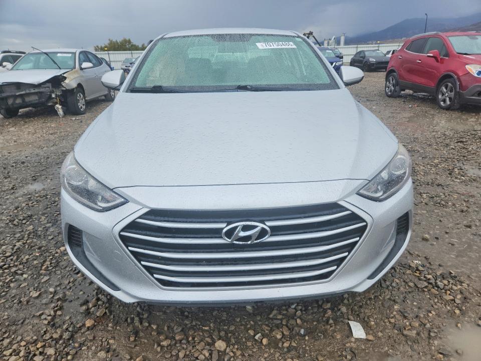 70750486 :رقم المزاد ، KMHD74LF3HU372114 vin ، 2017 Hyundai Elantra مزاد بيع