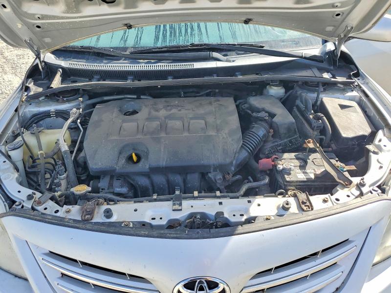 70221236 :رقم المزاد ، 5YFBU4EE4DP203395 vin ، 2013 Toyota Corolla مزاد بيع