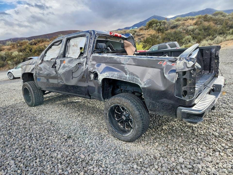2014 Chevrolet Silverado მანქანა იყიდება აუქციონზე, vin: 3GCUKREC1EG481673, აუქციონის ნომერი: 67214746