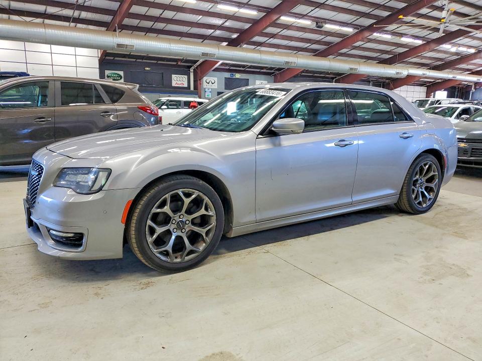 Aukcja sprzedaży 2018 Chrysler 300, vin: 2C3CCABG1JH266794        , numer aukcji: 68883416