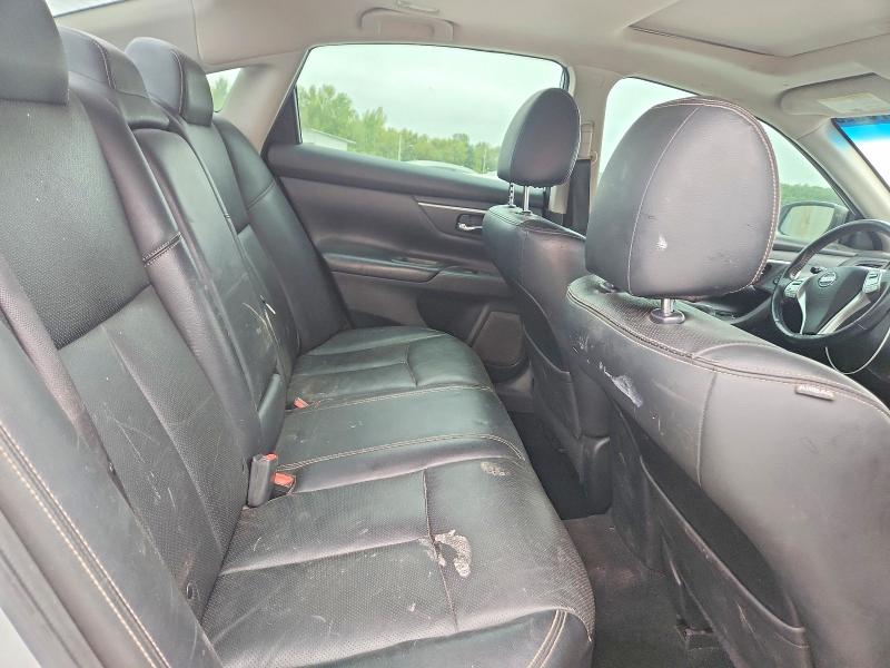 2017 Nissan Altima მანქანა იყიდება აუქციონზე, vin: 1N4AL3AP3HC288444, აუქციონის ნომერი: 69976626