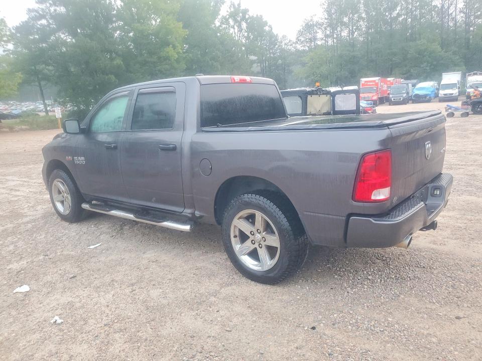 69288336 :رقم المزاد ، 1C6RR7KT4FS690921 vin ، 2015 Ram 1500 مزاد بيع
