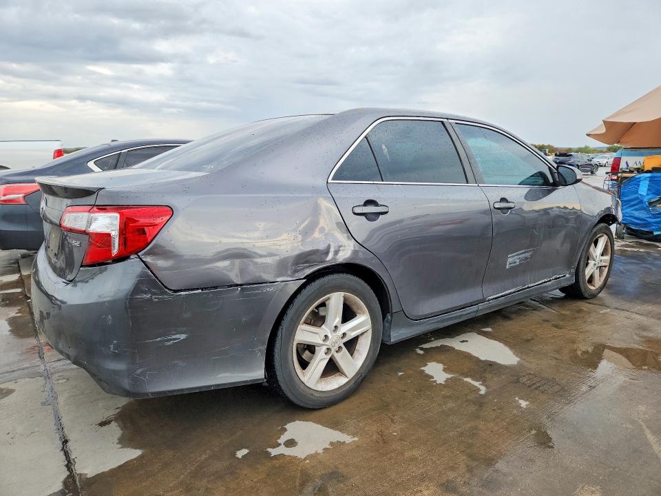 71287696 :رقم المزاد ، 4T1BF1FK2CU170181 vin ، 2012 Toyota Camry مزاد بيع