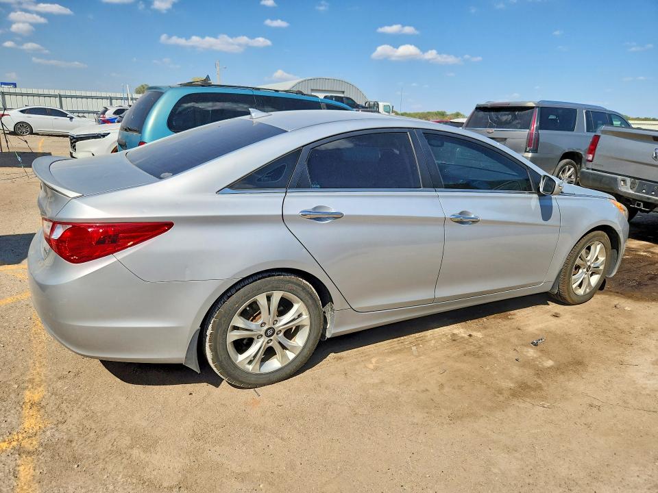 2013 Hyundai Sonata მანქანა იყიდება აუქციონზე, vin: 5NPEC4AC4DH794779, აუქციონის ნომერი: 67542046
