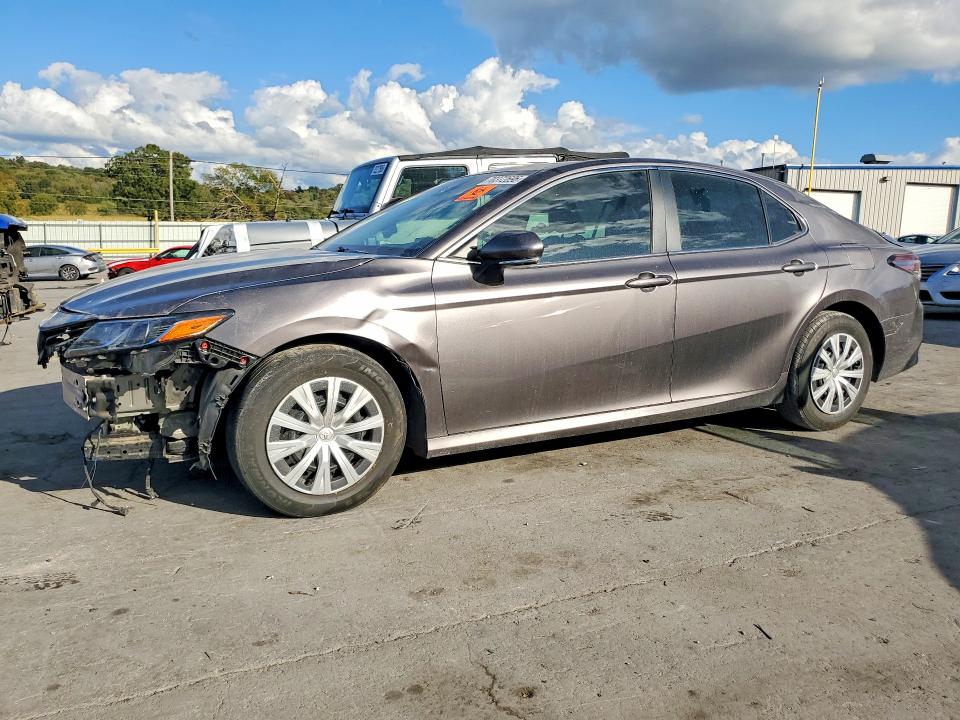 Продажа на аукционе авто 2024 Toyota Camry, vin: 4T1H31AK3RU079004, номер лота: 70372696