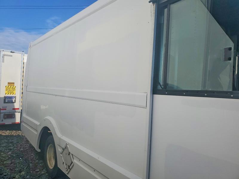 Продажа на аукционе авто 2015 Isuzu Npr, vin: JALB4T174F7W00545, номер лота: 66773216