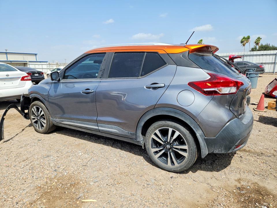 68796866 :رقم المزاد ، 3N1CP5CU9KL557955 vin ، 2019 Nissan Kicks مزاد بيع