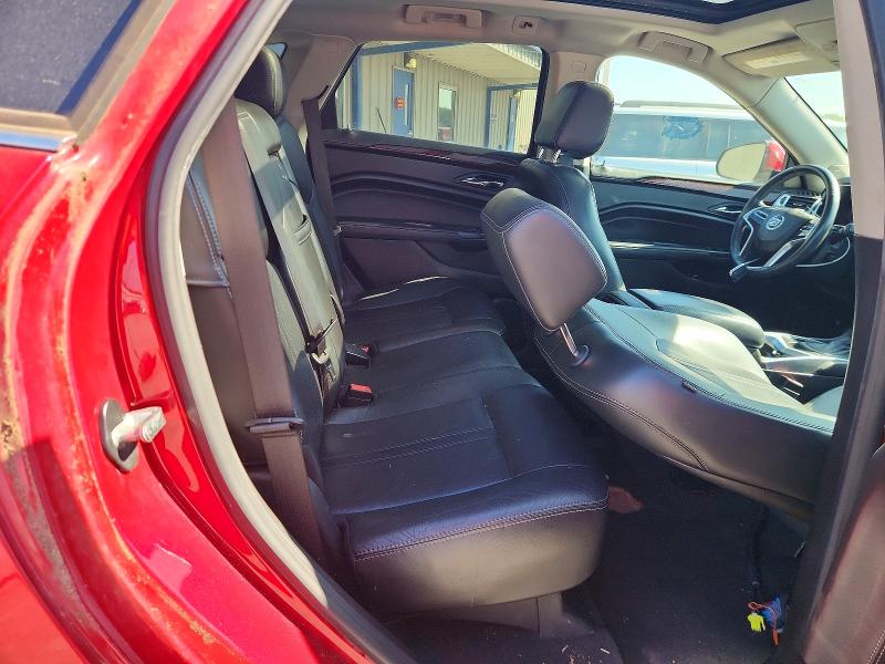 70162346 :رقم المزاد ، 3GYFNBE34FS622946 vin ، 2015 Cadillac Srx مزاد بيع