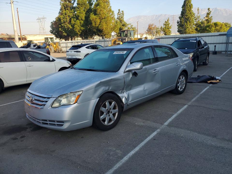69450296 :رقم المزاد ، 4T1BK36BX7U211265 vin ، 2007 Toyota Avalon مزاد بيع