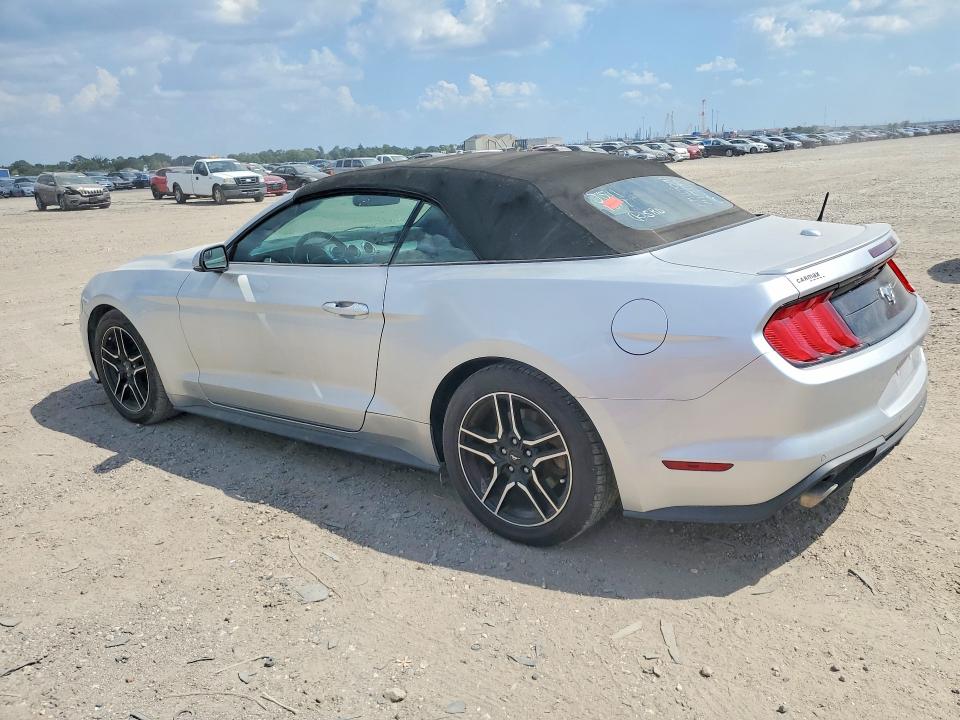 70174666 :رقم المزاد ، 1FATP8UH0J5111617 vin ، 2018 Ford Mustang مزاد بيع