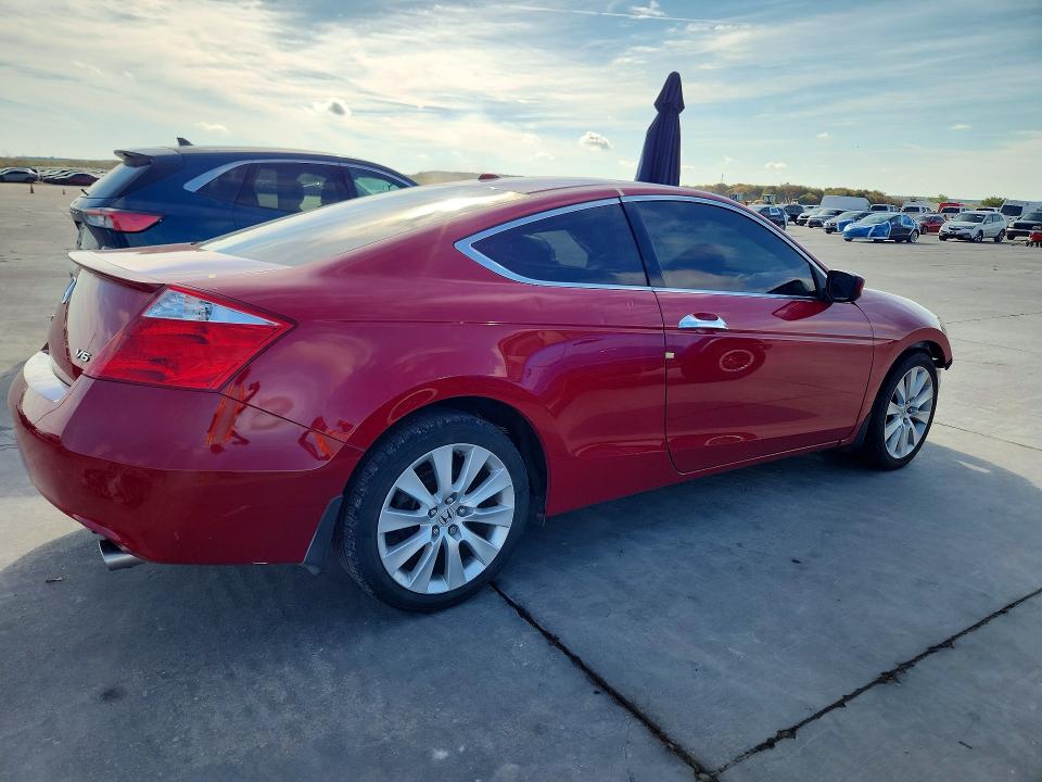 71003106 :رقم المزاد ، 1HGCS22898A014234 vin ، 2008 Honda Accord مزاد بيع