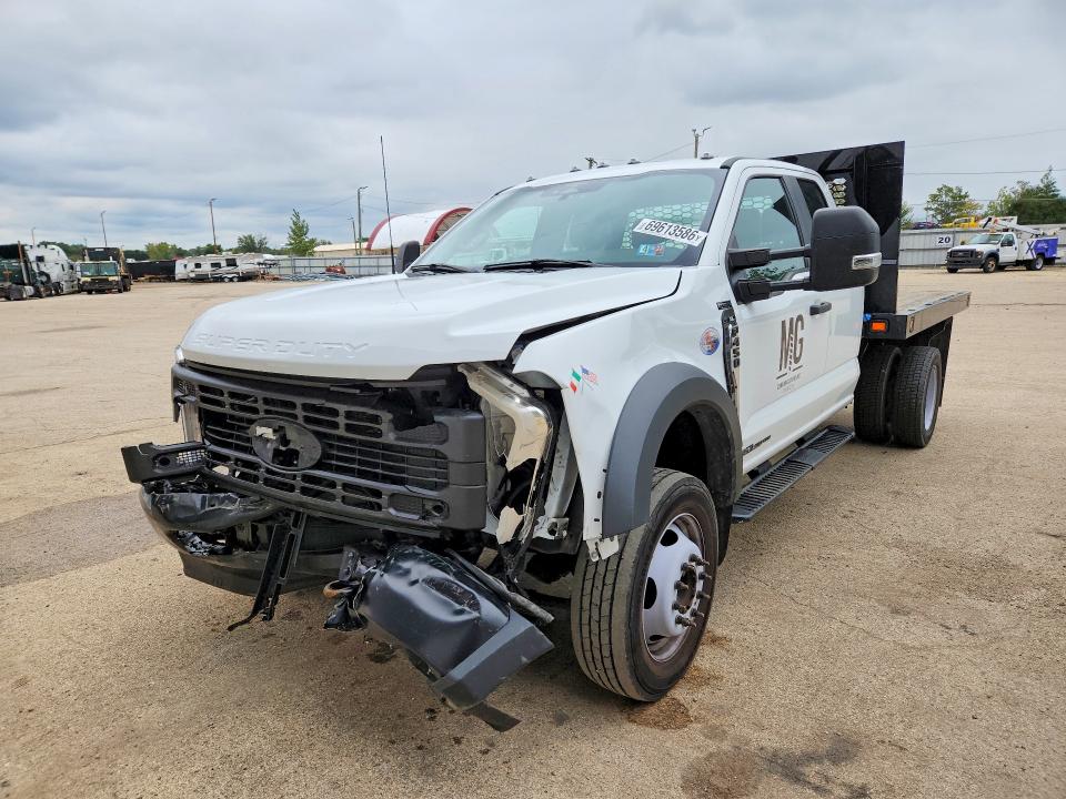 69613586 :رقم المزاد ، 1FD9X4GT2PED32802 vin ، 2023 Ford F450 مزاد بيع