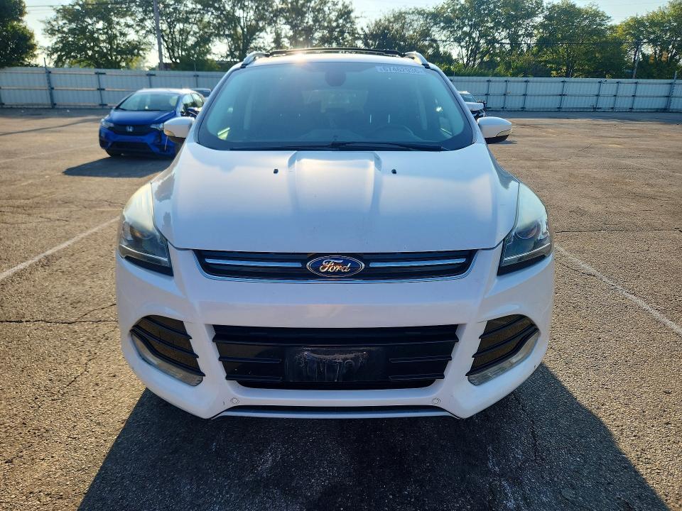 2013 Ford Escape მანქანა იყიდება აუქციონზე, vin: 1FMCU9J95DUA04462, აუქციონის ნომერი: 67462936