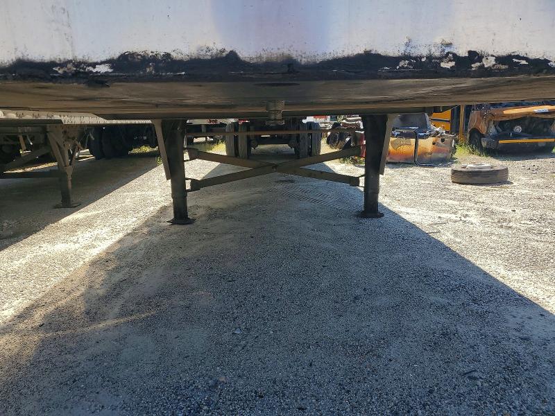 69343076 :رقم المزاد ، 1UYVS253XHG908703 vin ، 2017 Utility Trailer Trailer مزاد بيع
