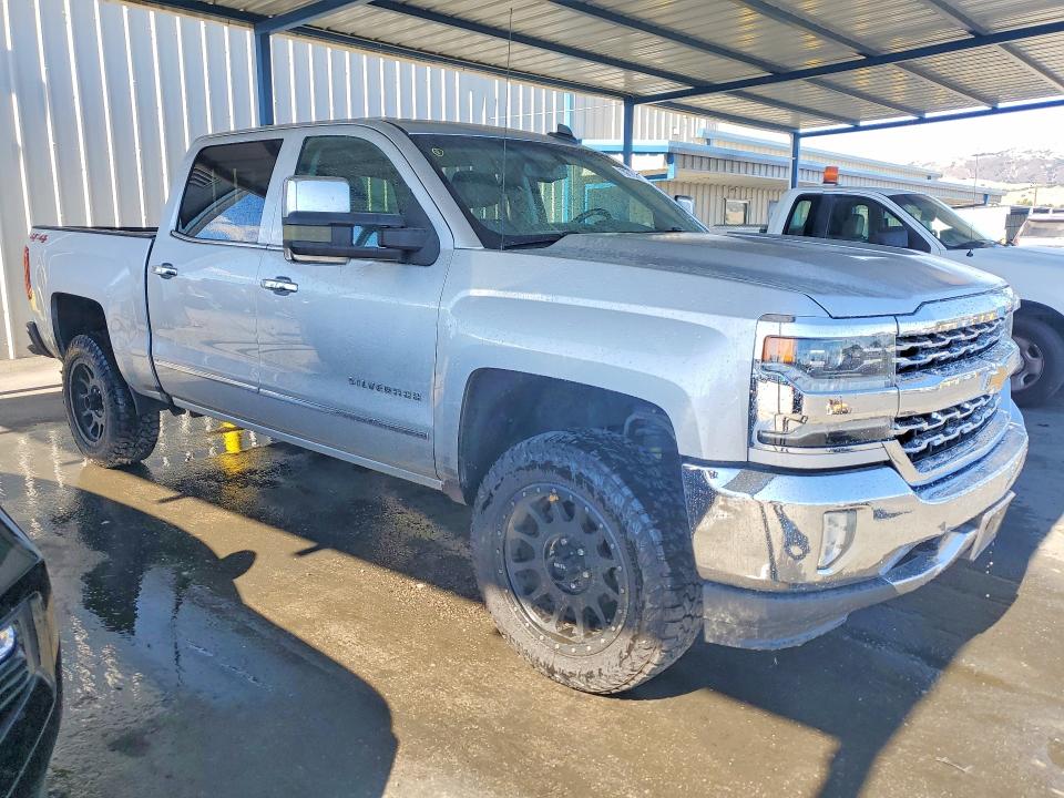 Продаж на аукціоні авто 2018 Chevrolet Silverado, vin: 3GCUKSEC5JG302116, номер лоту: 67505476