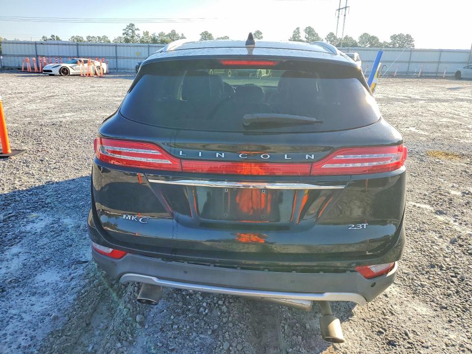 Продаж на аукціоні авто 2019 Lincoln Mkc, vin: 5LMTJ3DH1KUL43626, номер лоту: 68490386