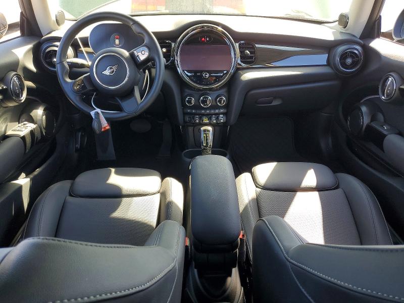 70658836 :رقم المزاد ، WMW13DJ08P2T35293 vin ، 2023 Mini Cooper مزاد بيع