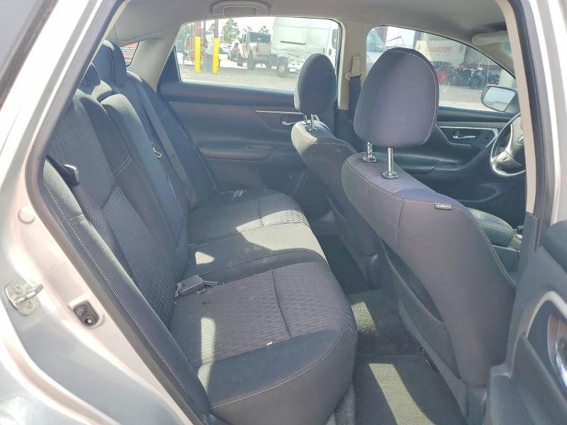 2018 Nissan Altima მანქანა იყიდება აუქციონზე, vin: 1N4AL3AP7JC153831, აუქციონის ნომერი: 68782046