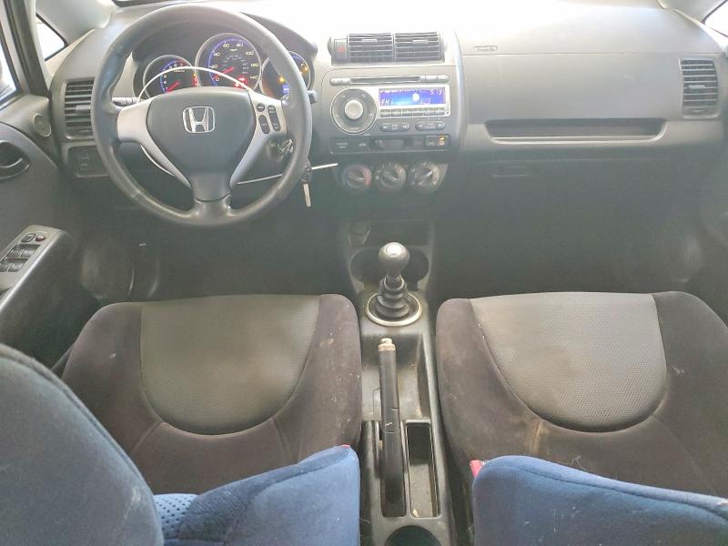 2008 Honda Fit მანქანა იყიდება აუქციონზე, vin: JHMGD37618S061337        , აუქციონის ნომერი: 68939706