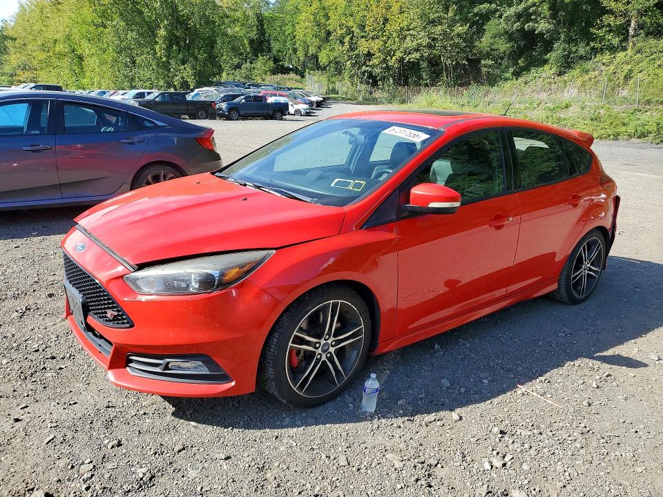 Auction sale of the 2016 Ford Focus, vin: 1FADP3L94GL261669, lot number: 67317556