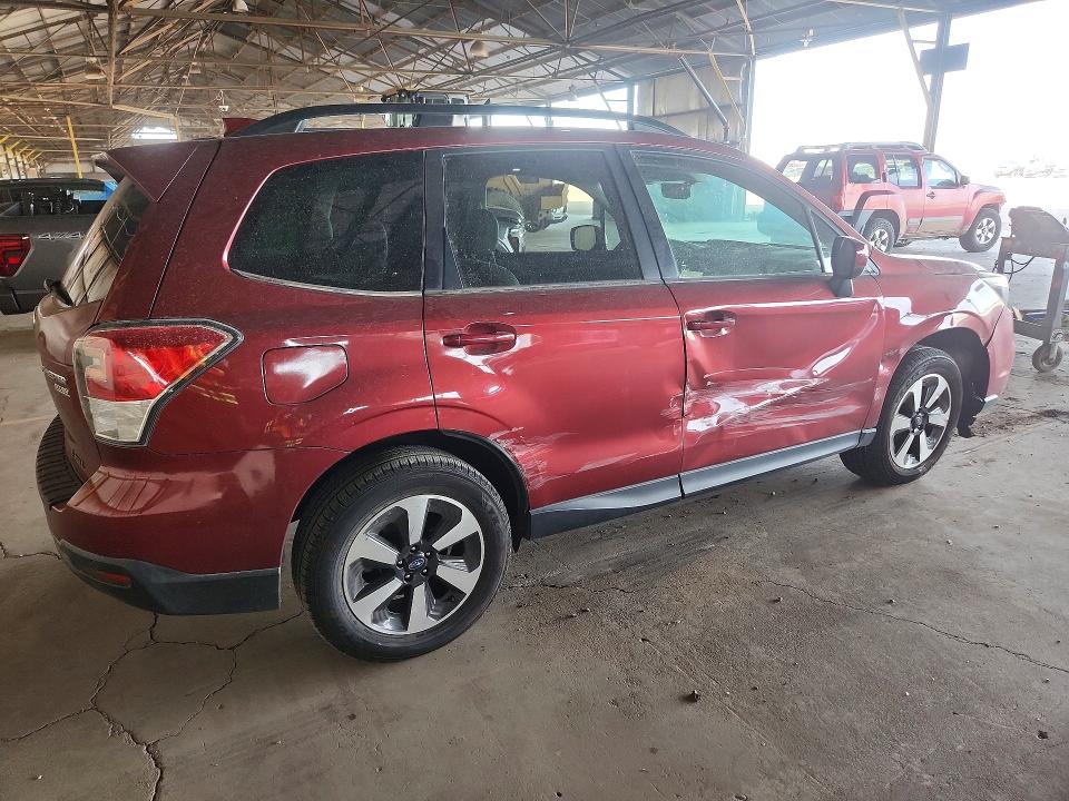 69235406 :رقم المزاد ، JF2SJARC3HH428569 vin ، 2017 Subaru Forester مزاد بيع